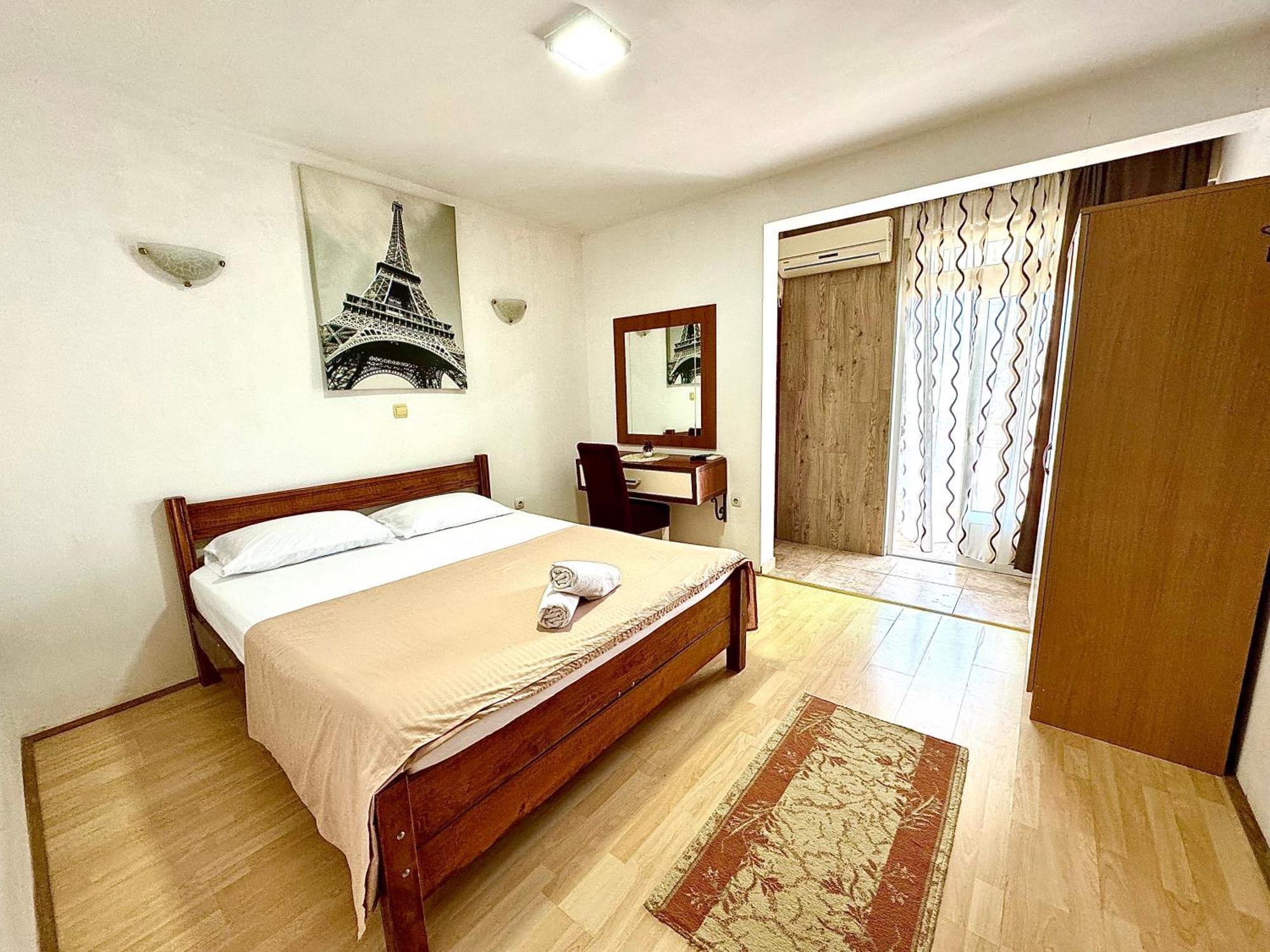 Apartments Flamingo อุลซิน ภายนอก รูปภาพ