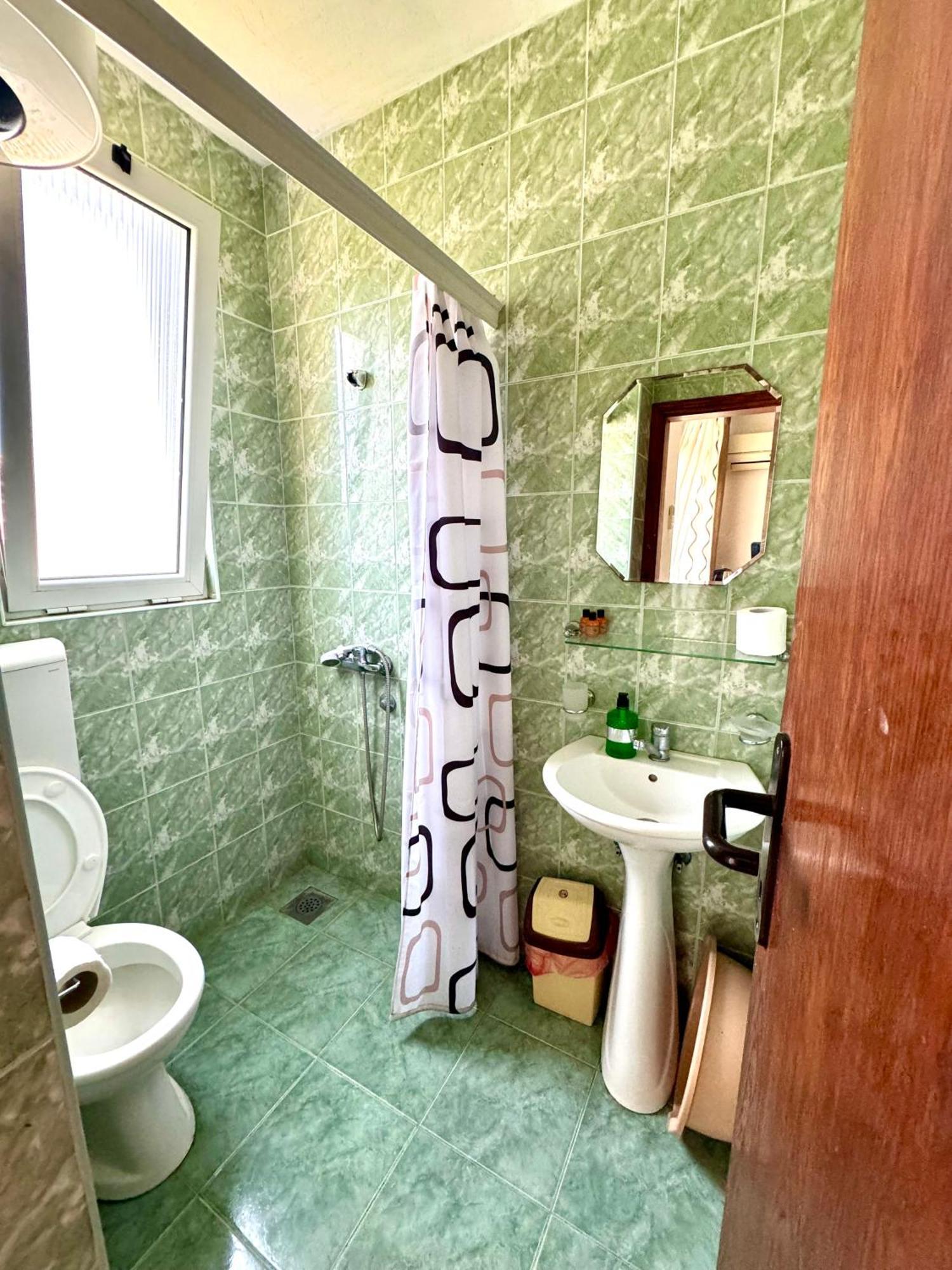 Apartments Flamingo อุลซิน ภายนอก รูปภาพ