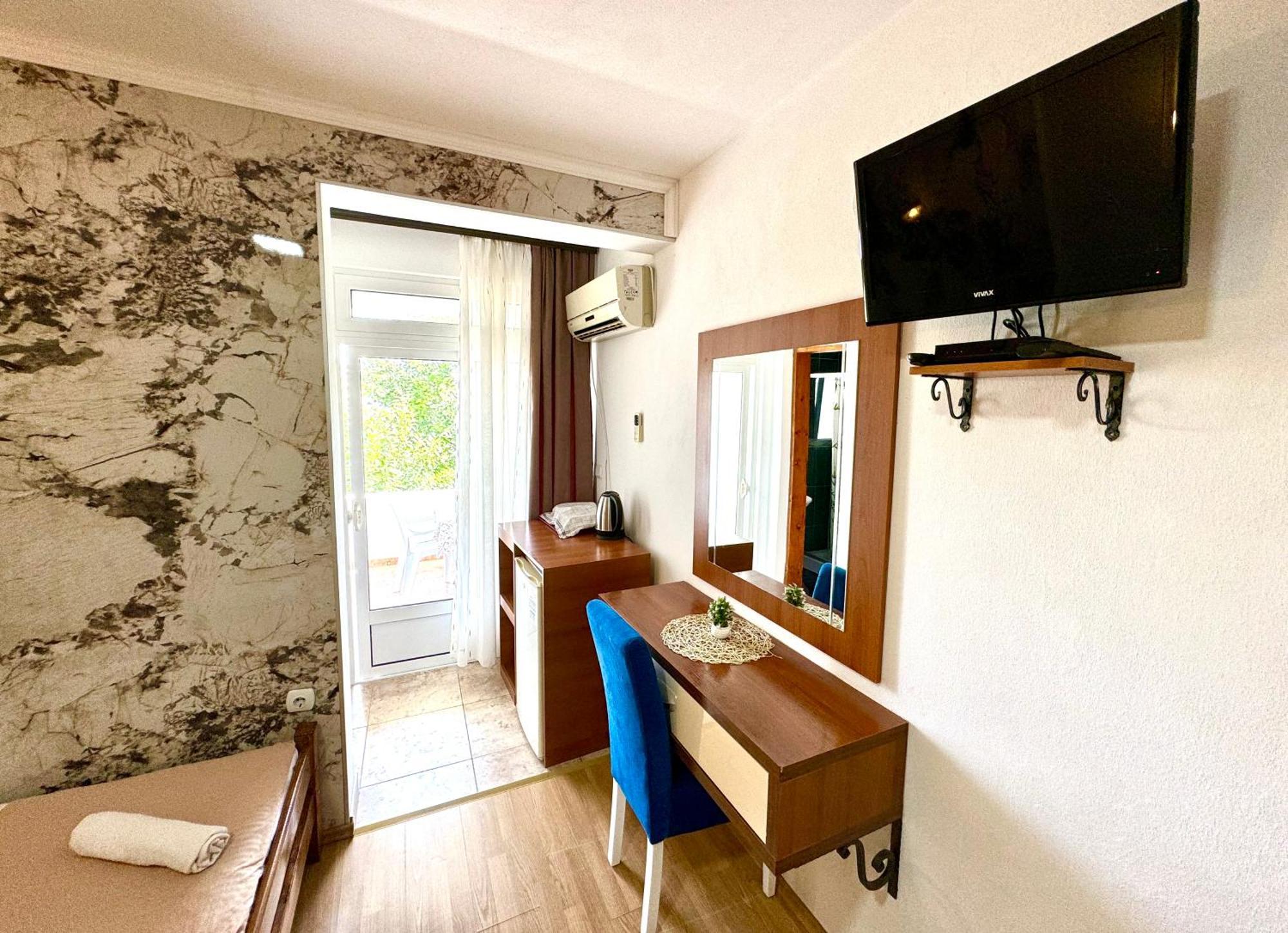 Apartments Flamingo อุลซิน ภายนอก รูปภาพ