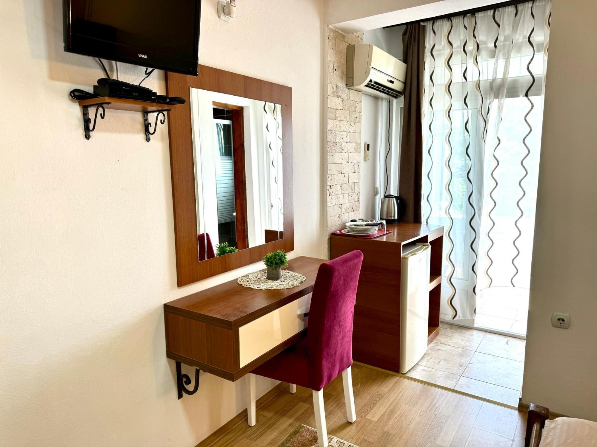 Apartments Flamingo อุลซิน ภายนอก รูปภาพ