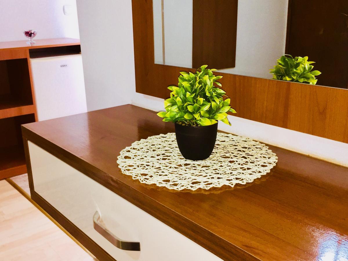 Apartments Flamingo อุลซิน ภายนอก รูปภาพ